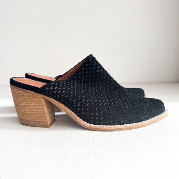 Jeffrey Campbell Black Suede Perforated Pointy Toe Slides 9 - Picture 3 of 9